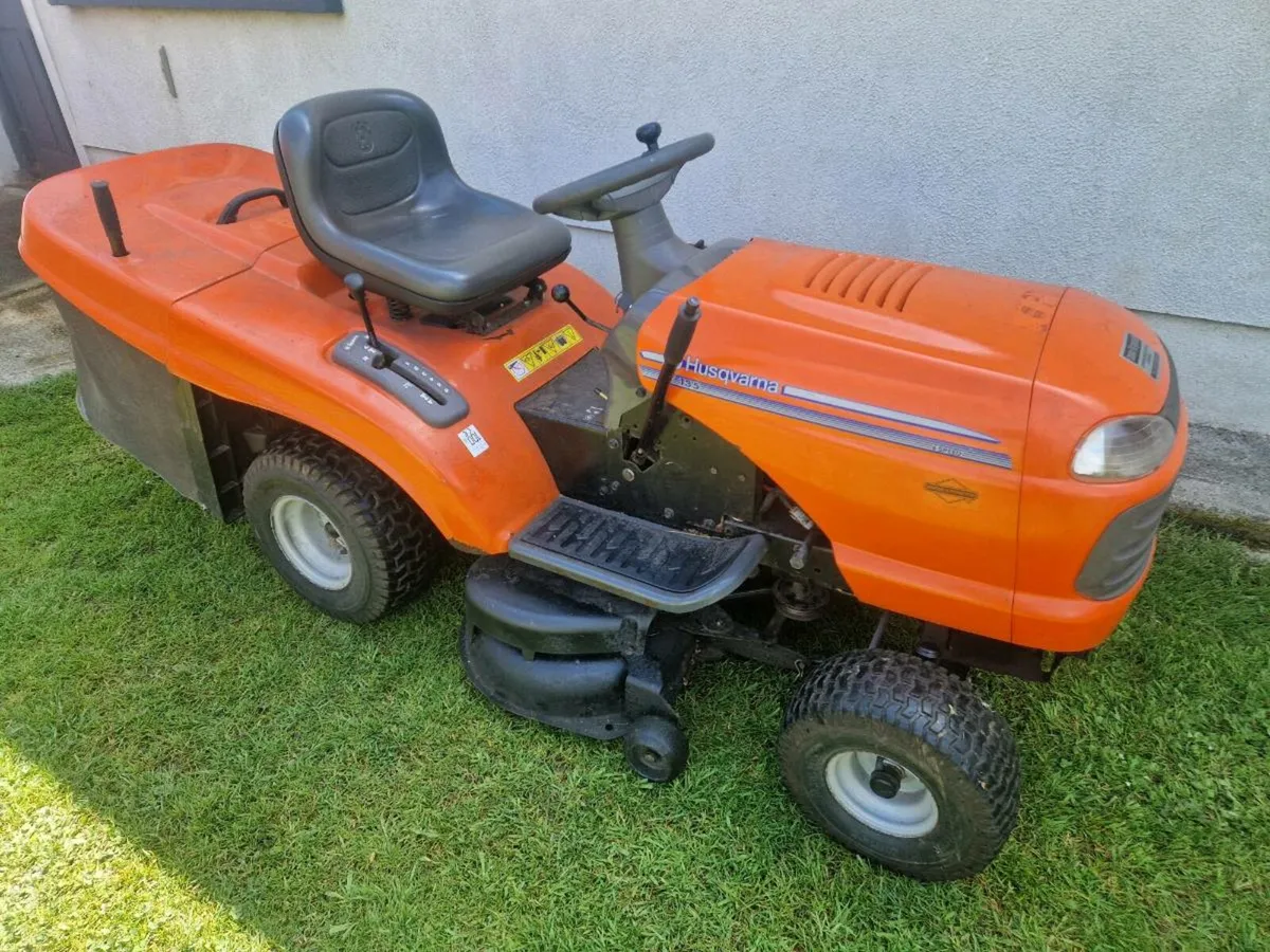 Husquvana lawnmower for sale - Image 1