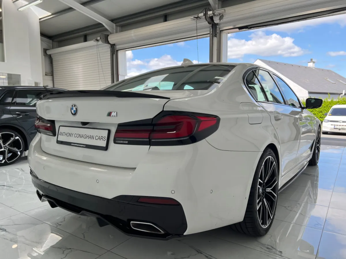 BMW 5-Series 222 Plate Msport - Image 2