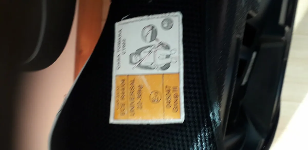 4 Child Booster seats - Image 3