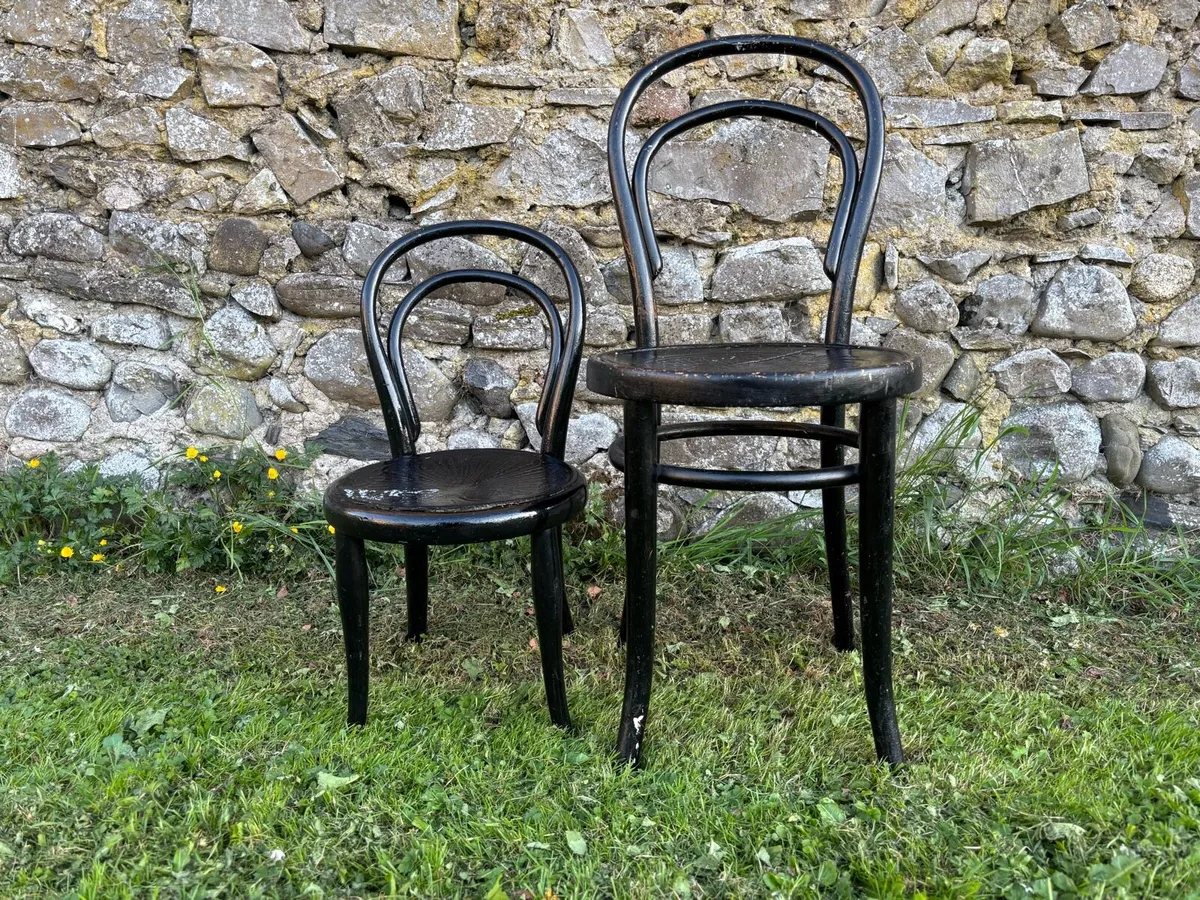 Bent wood chairs - Image 1