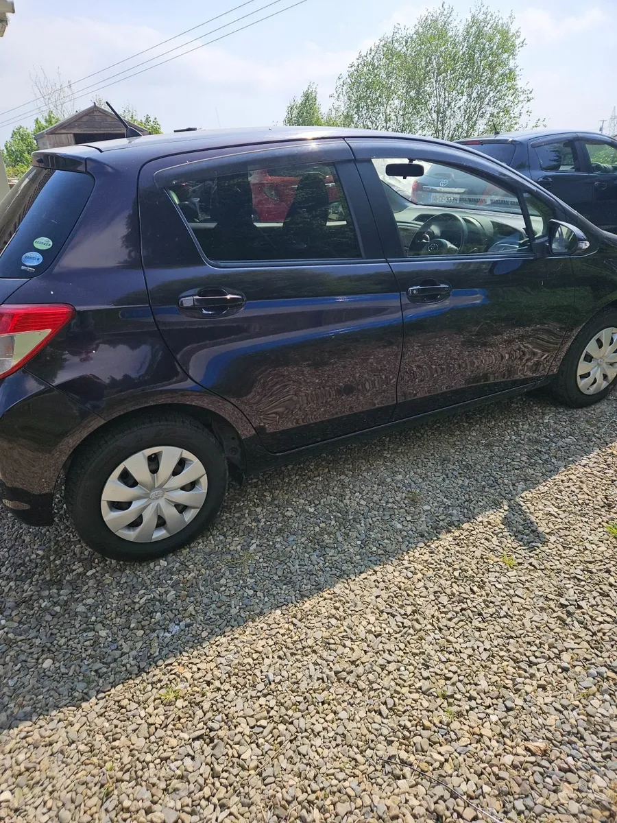 Toyota Vitz 2014 - Image 3
