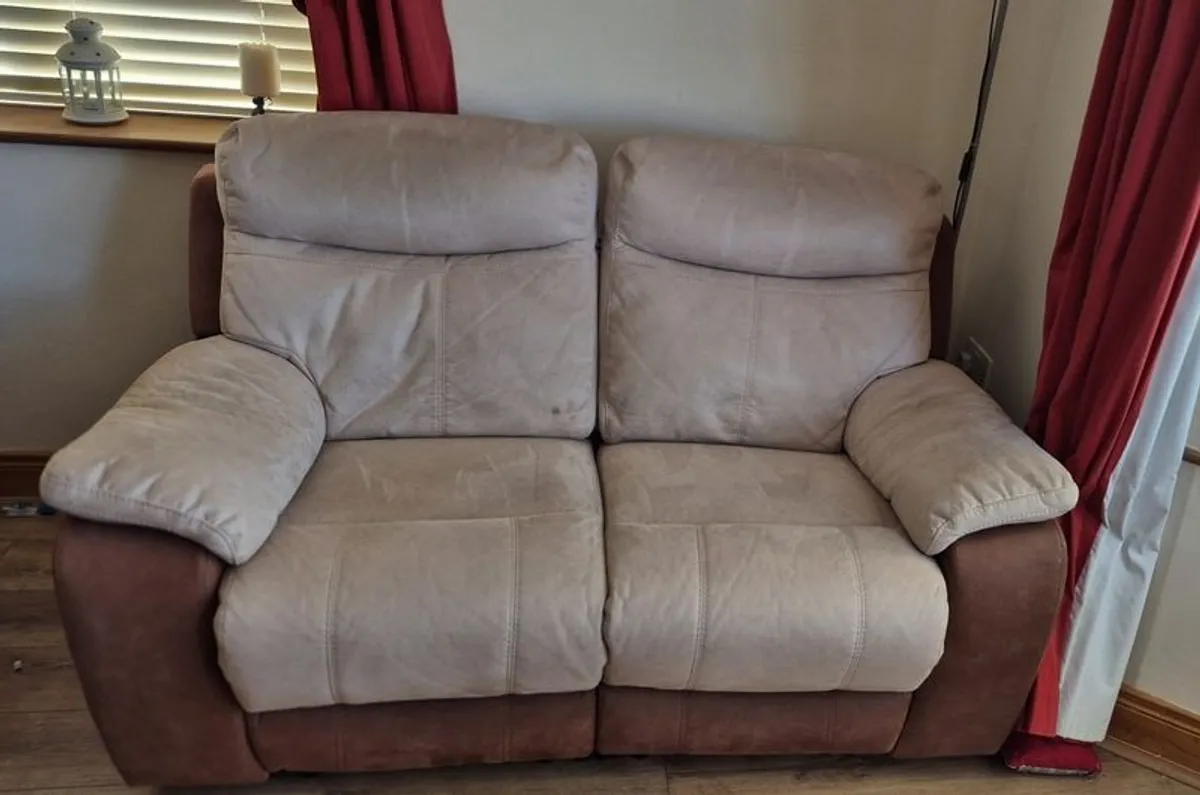 2 seater manual recliner - Image 2