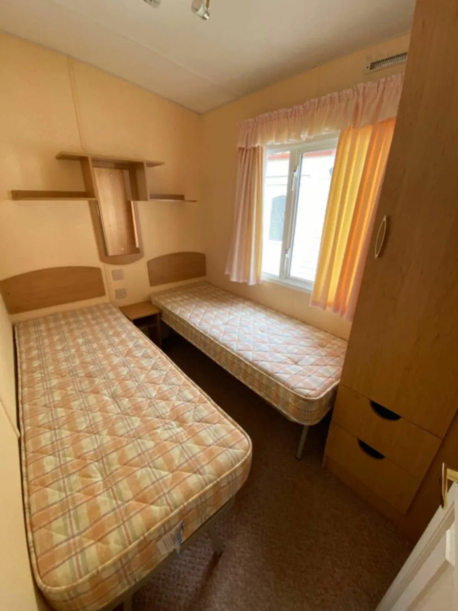 Mobile home - Image 1