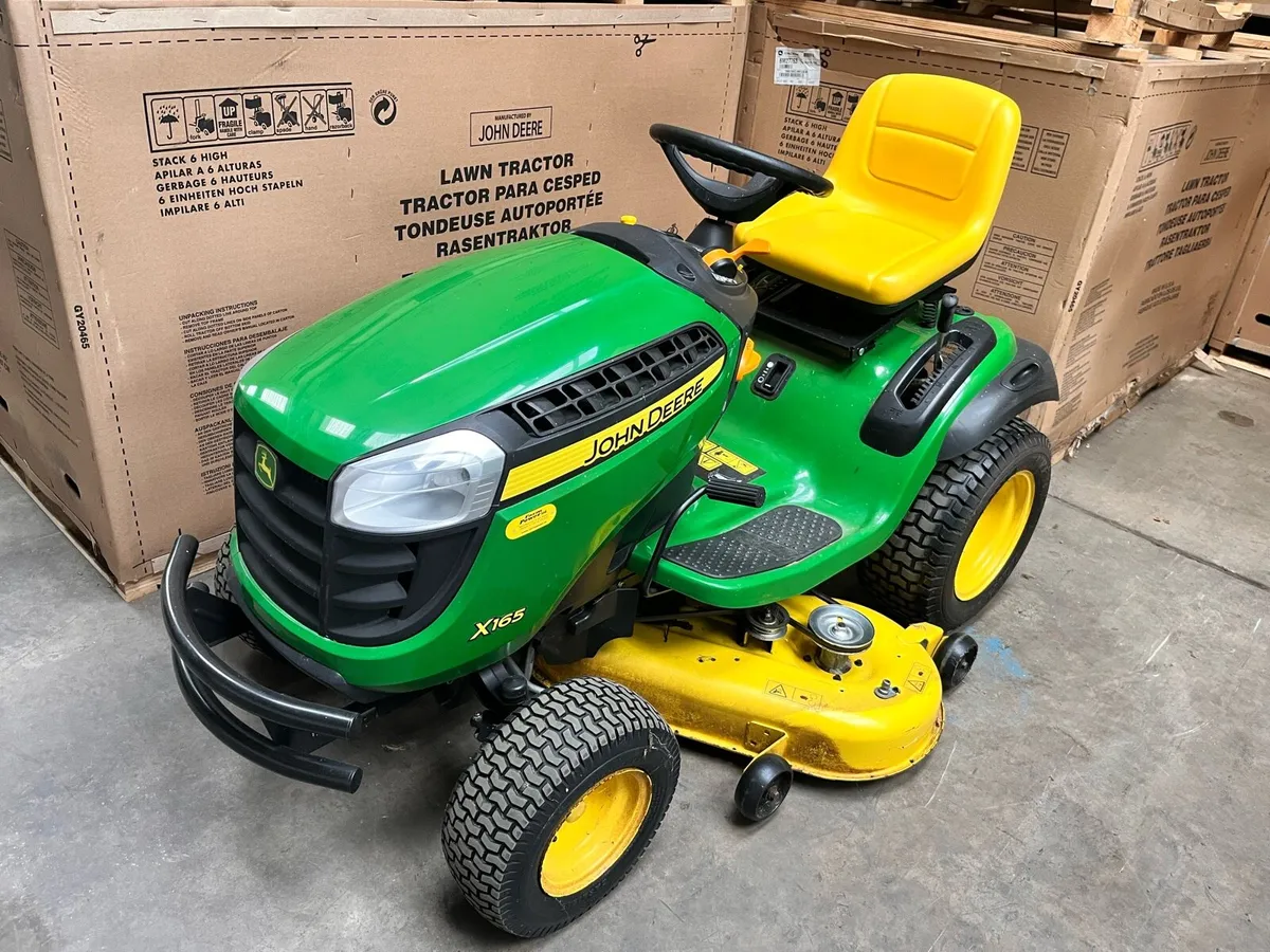 John Deere X165 mower - Image 1
