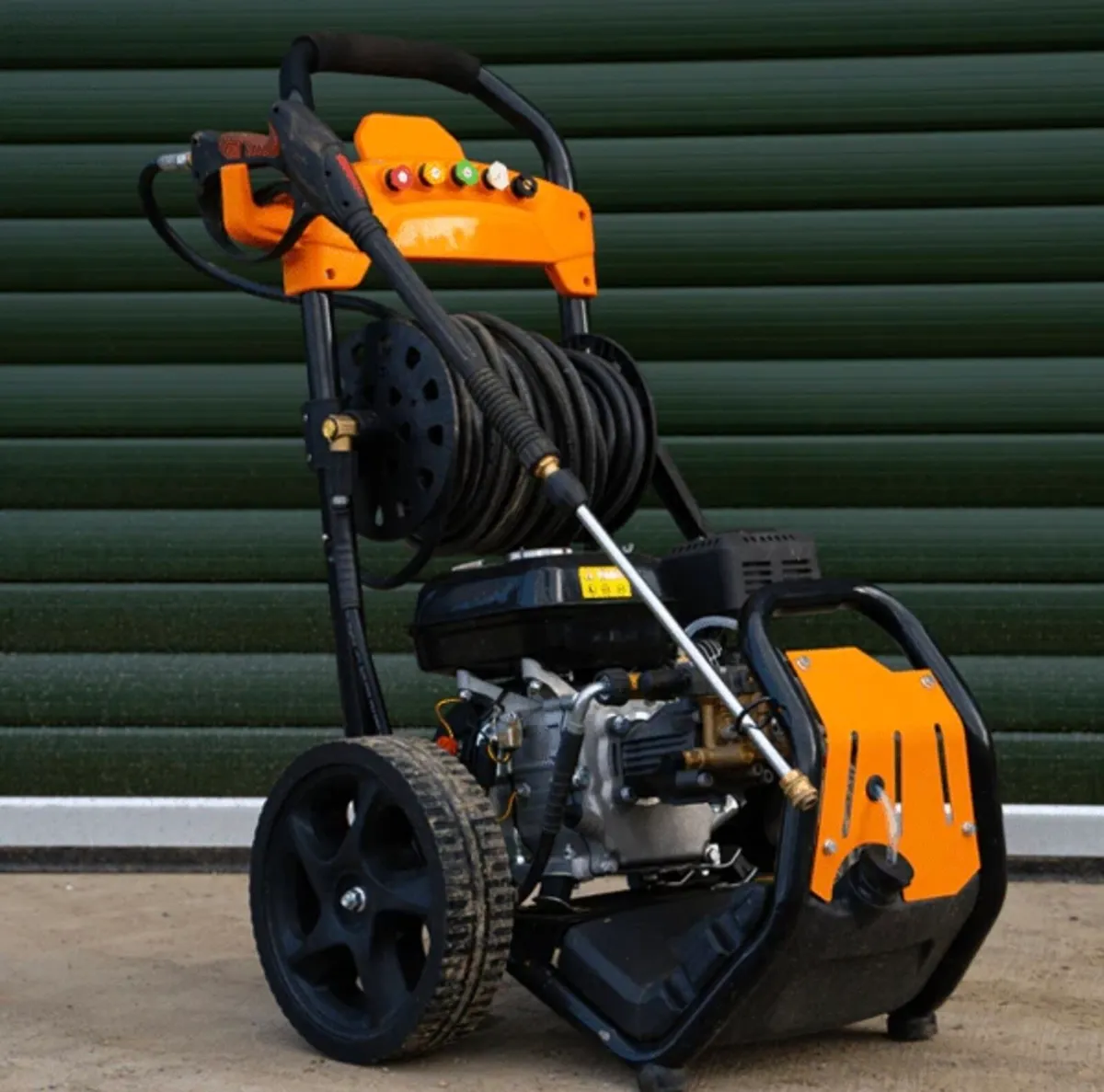 Power washer - Image 1