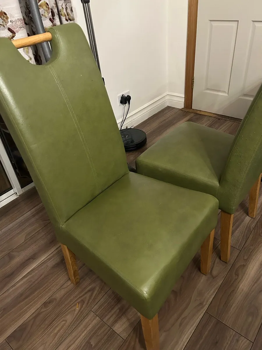 Dining chairs - Image 1