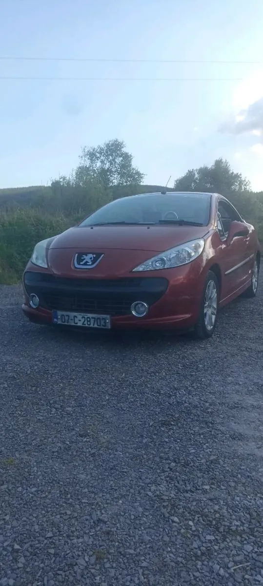 Peugeot 207 CC convertible - Image 1