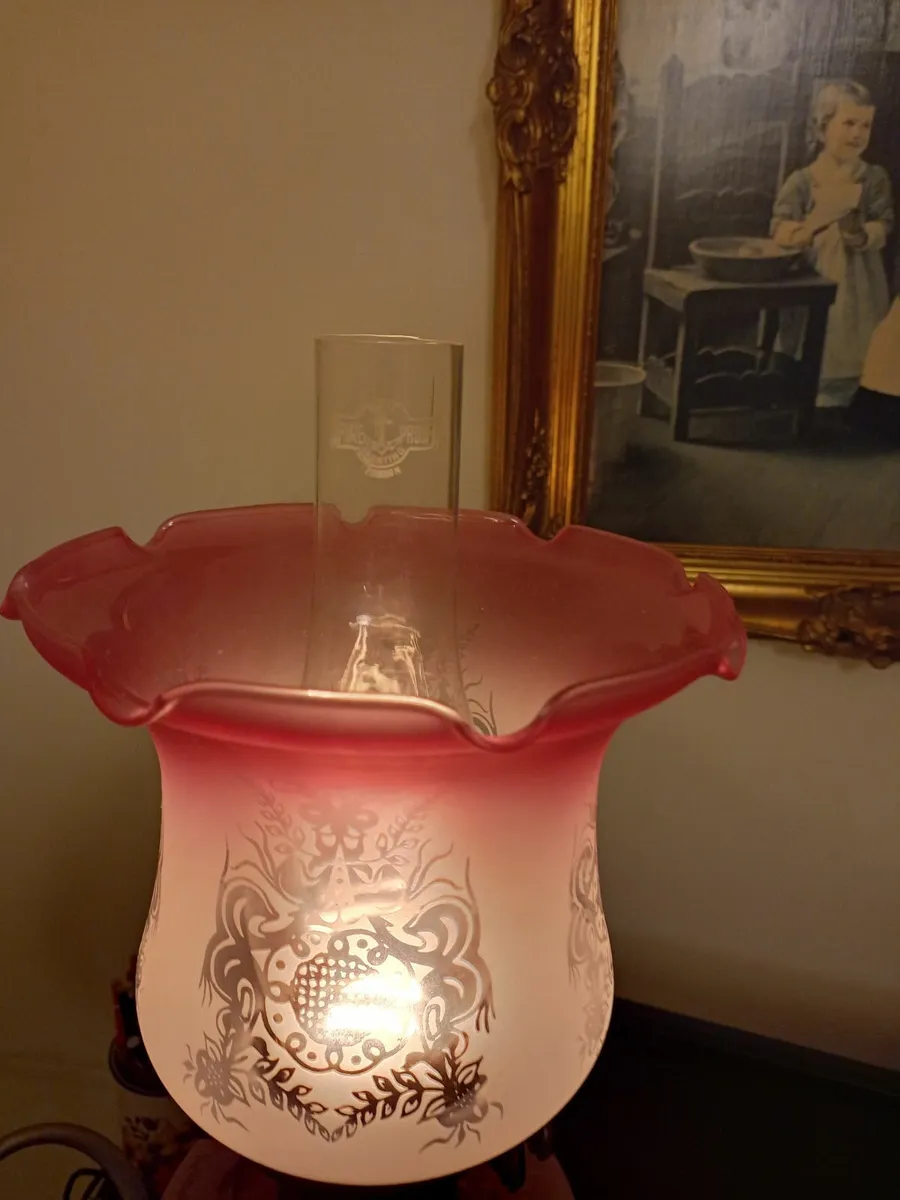 Old oil lamp - Image 3