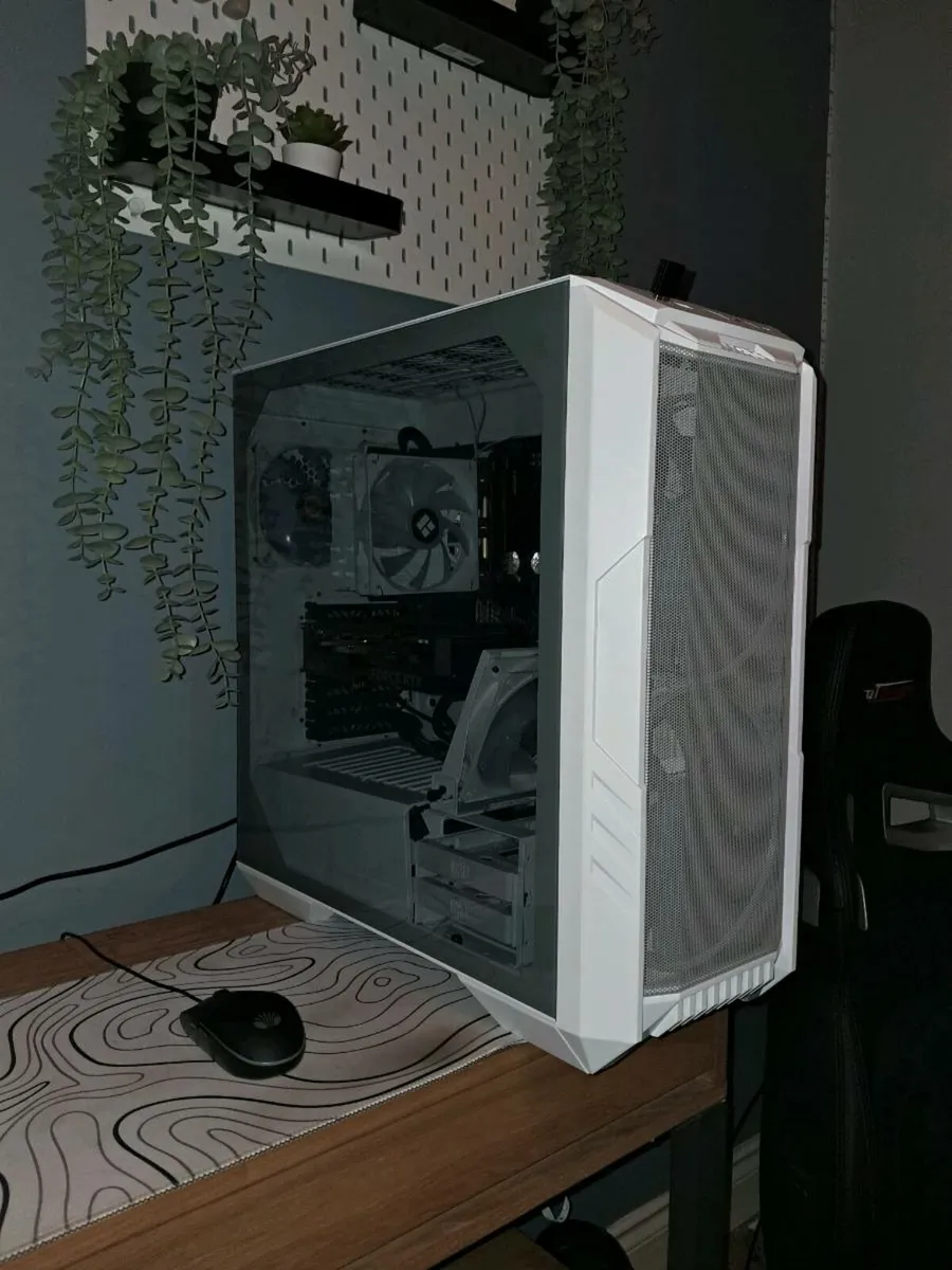 Gaming PC - Image 1
