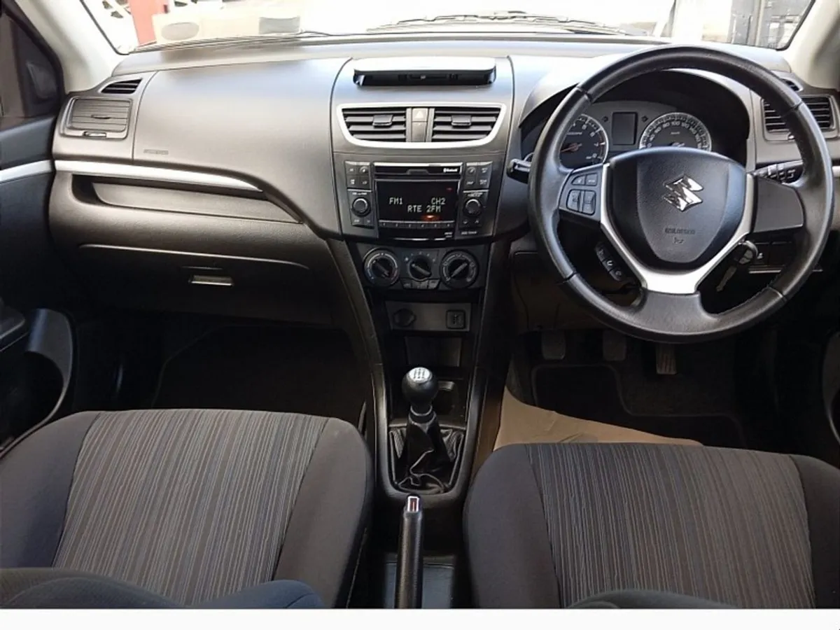 Suzuki Swift 1.2 GLX - Image 3