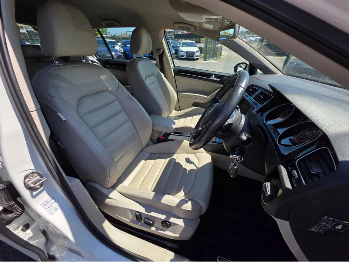 Volkswagen Golf FULL CREAM LEATHER PACK - HIGHLINE - Image 2