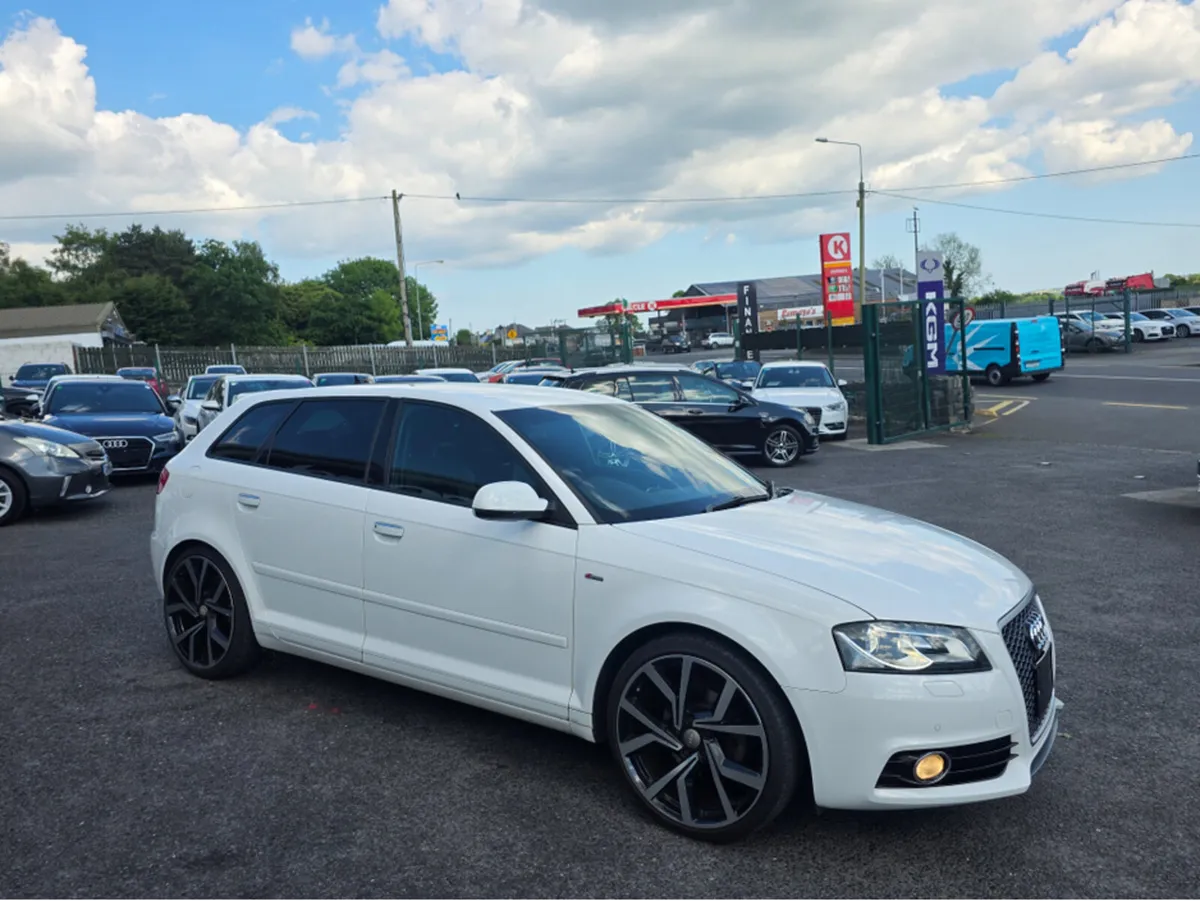 Audi A3 1.4 TFSI S-LINE EDITION HALF LEATHER - ALL - Image 2