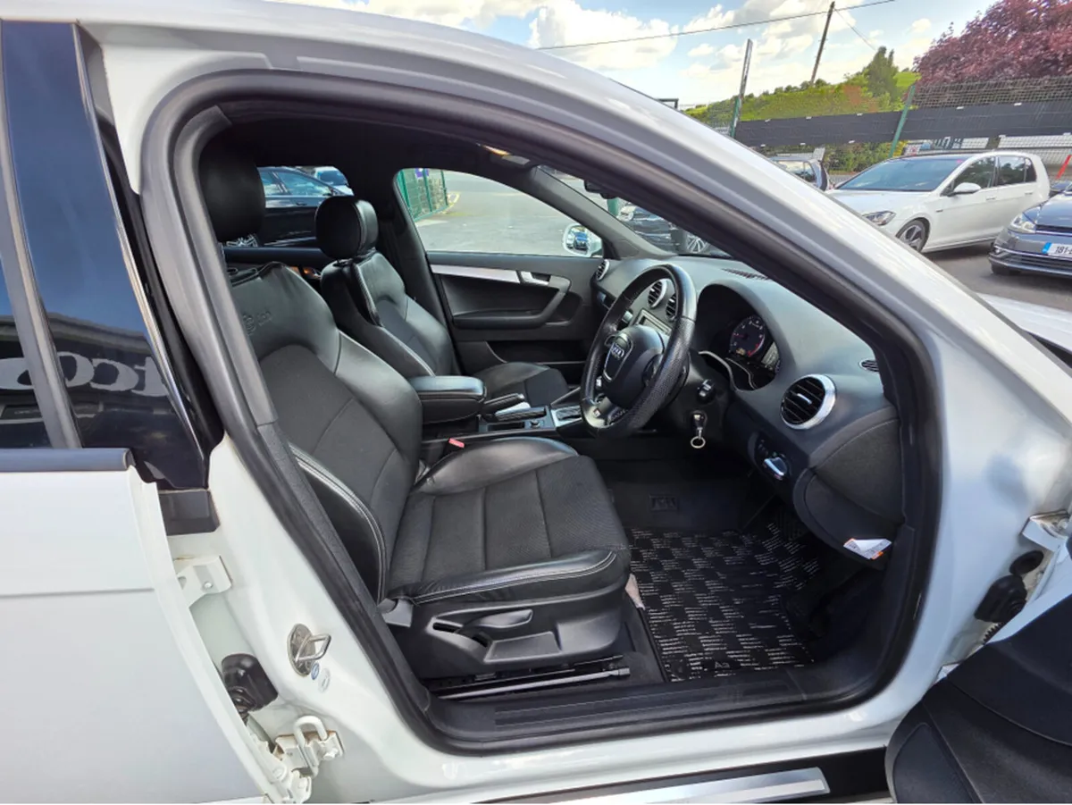 Audi A3 1.4 TFSI S-LINE EDITION HALF LEATHER - ALL - Image 3