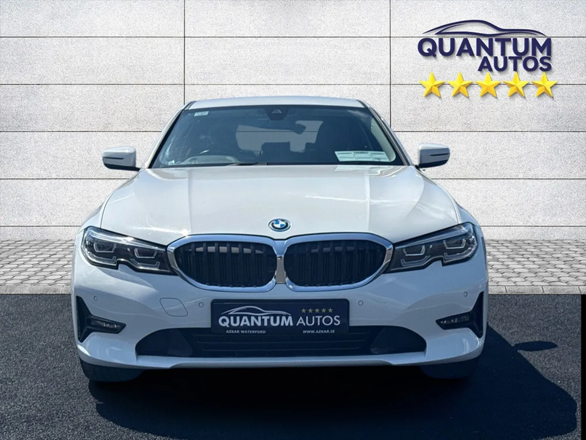 BMW 3-Series 2022 SE SPORT 2.0L AUTOMATIC 292BHP € - Image 2