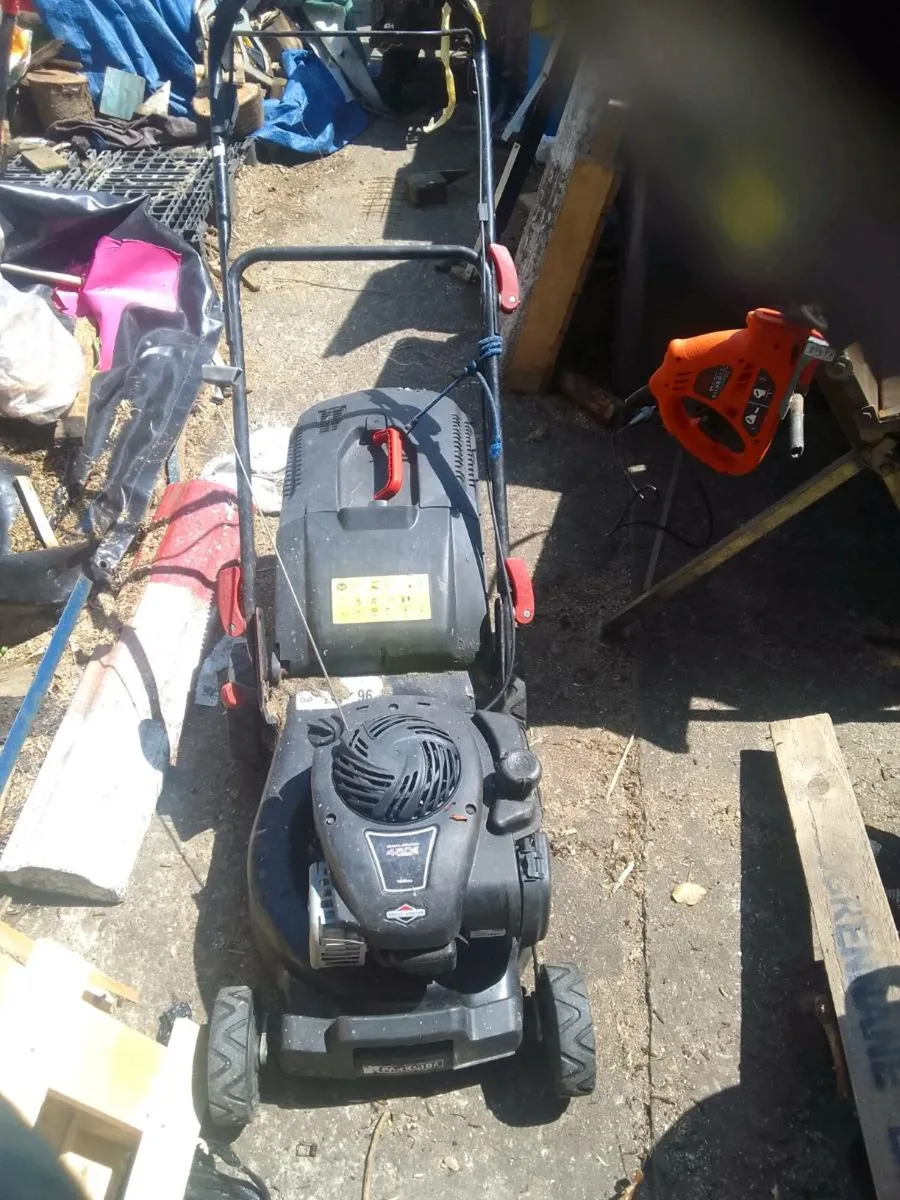 Lawn mower - Image 2