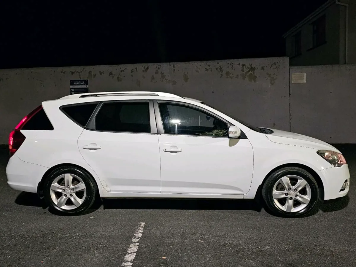2012 Kia ceed diesel nct&tax no offers €2333 - Image 2