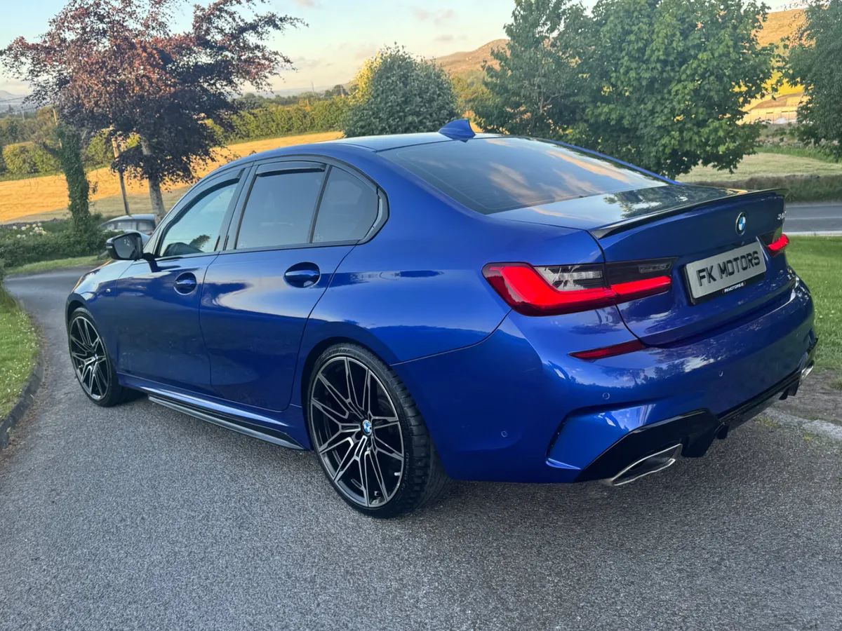BMW 3-Series 2019 msport - Image 4