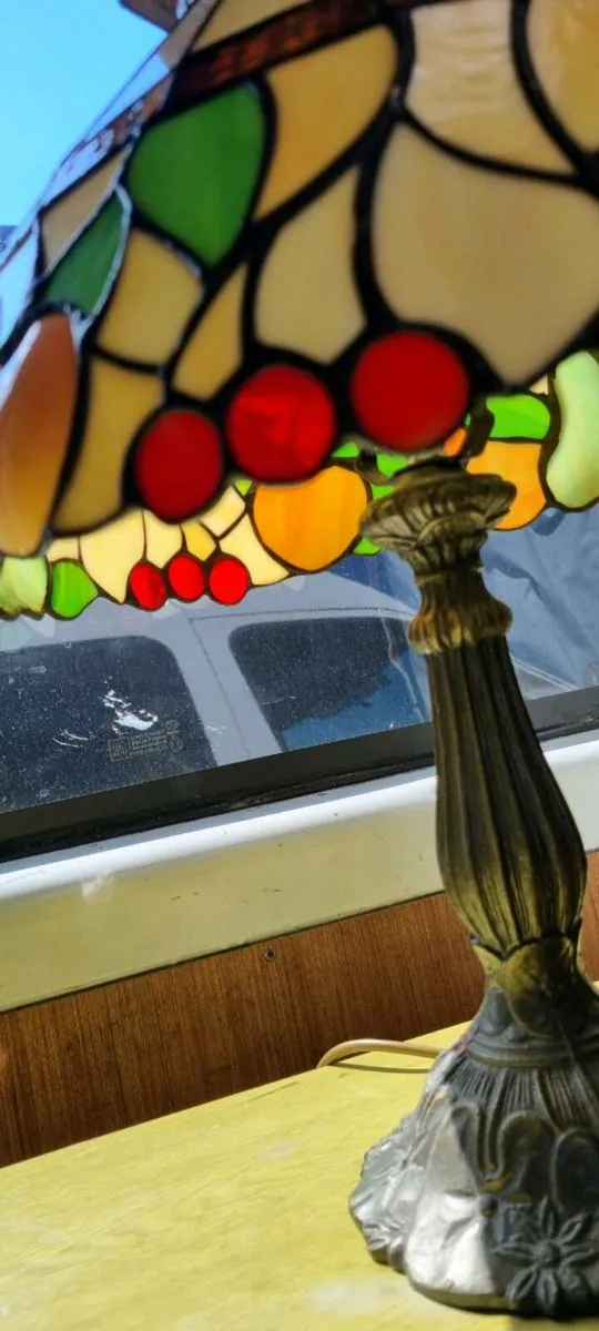 VINTAGE EMBOSSED FRUIT TIFFANY  LAMP - Image 1
