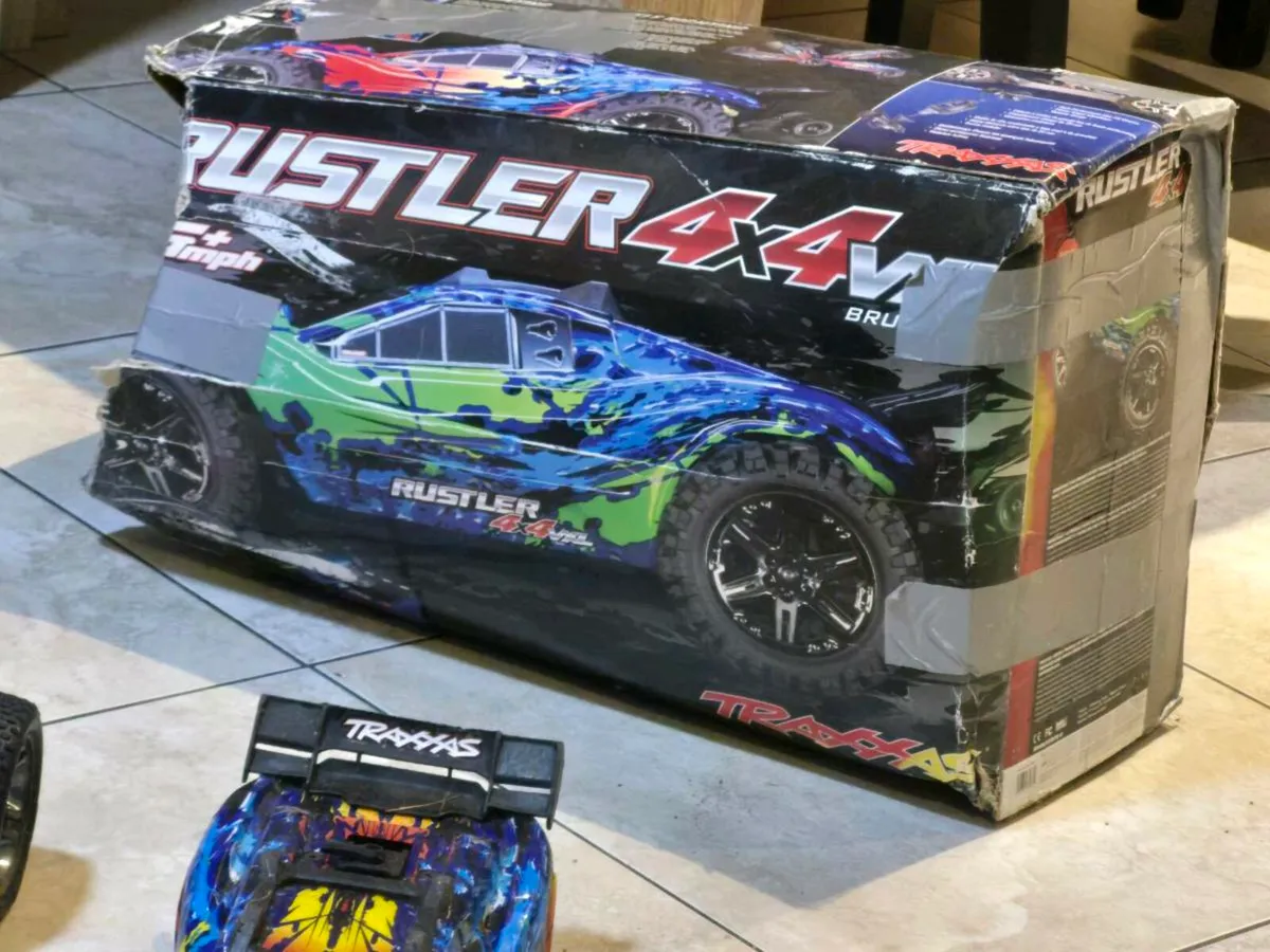 rc car - Image 2
