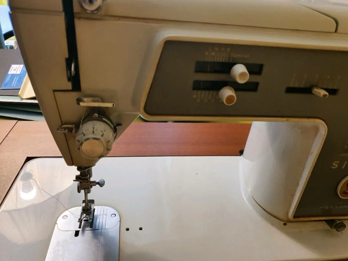 Singer sewing centre - machine and table - Image 3