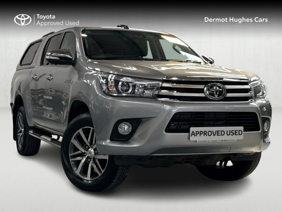 Toyota Hilux 2.4 INVINCIBLE AWD D-4D D D/C 4DR - Image 1