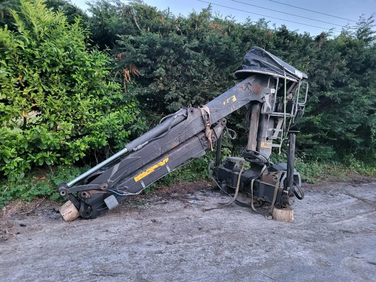 Timber crane - Image 3