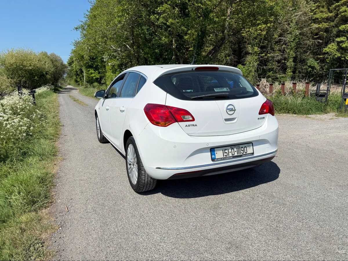 Opel Astra 2015 - Image 3