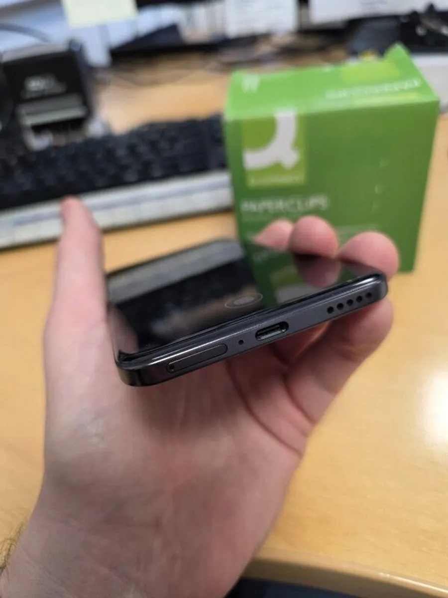 Honor 200 12/512gb - Image 4