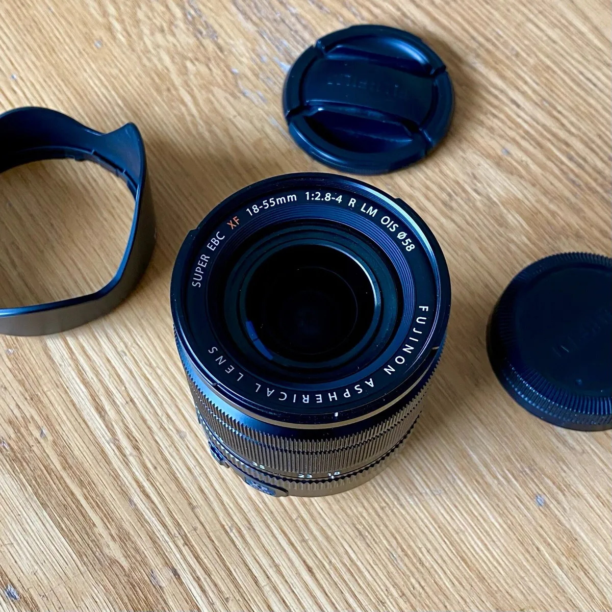 Fujifilm 18-55mm F 2.8-4 XF Lens - Image 1