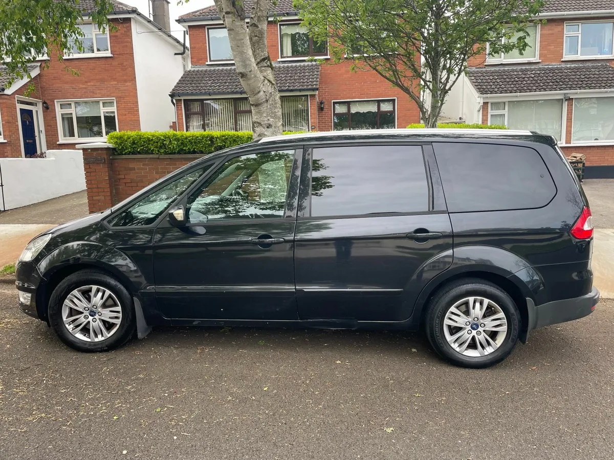 Ford Galaxy 2012 - Image 2