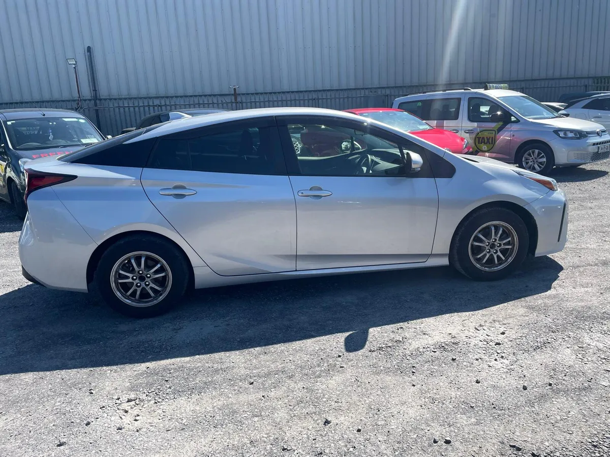 2021 212 Toyota Prius Self Charge Hybrid Automatic - Image 3