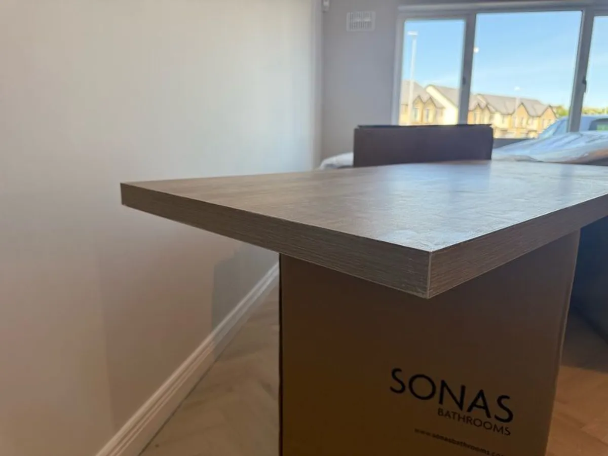 Work top (brand new!) - Image 4