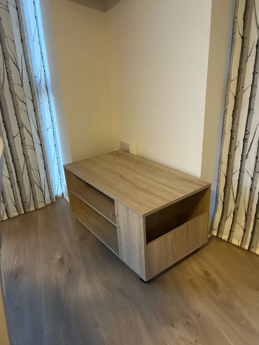tv table