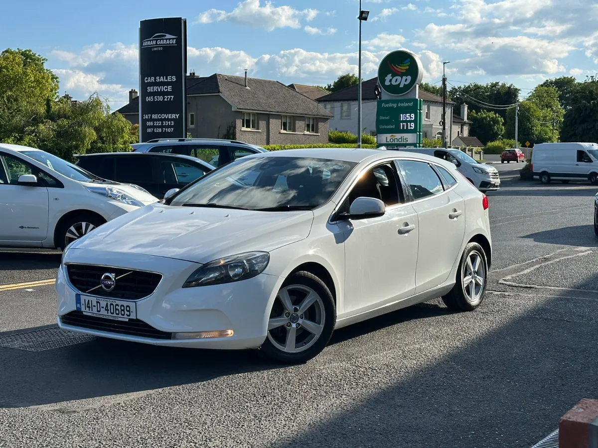 Volvo V40 2014 1.6 Diesel - Image 2