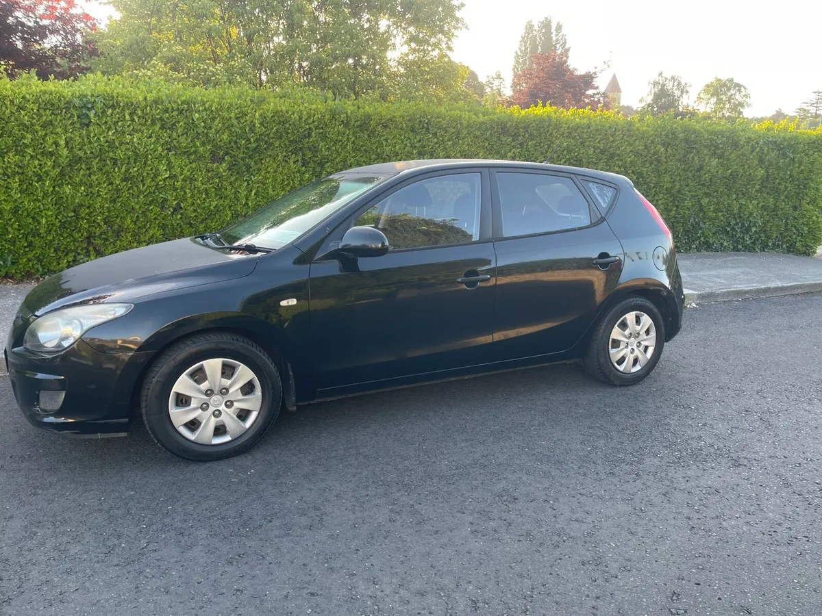 Hyundai I30 diesel Nct5/26 Tax5/25 - Image 3
