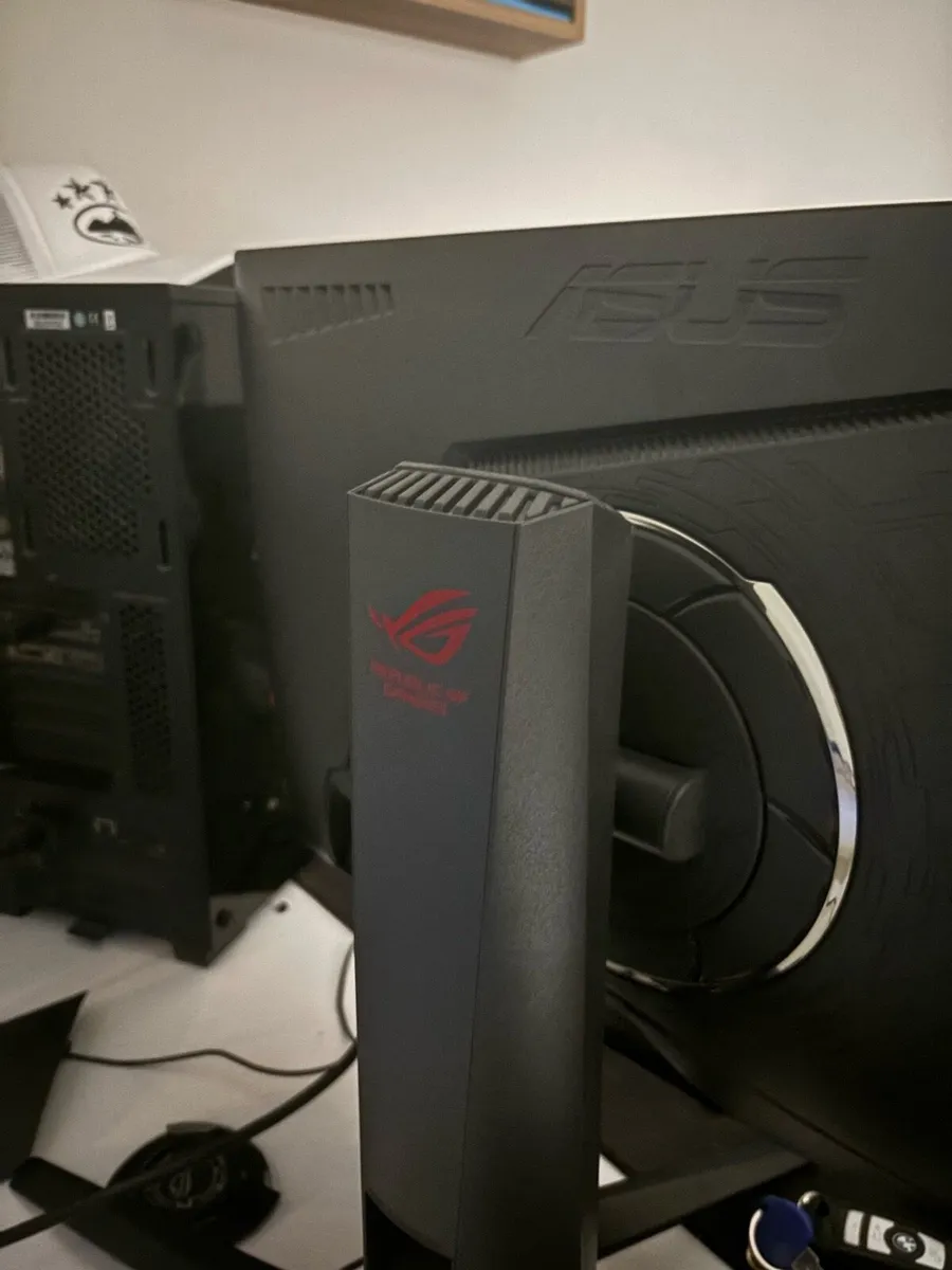 ASUS ROG SWIFT PG27VQ Monitor - Image 2