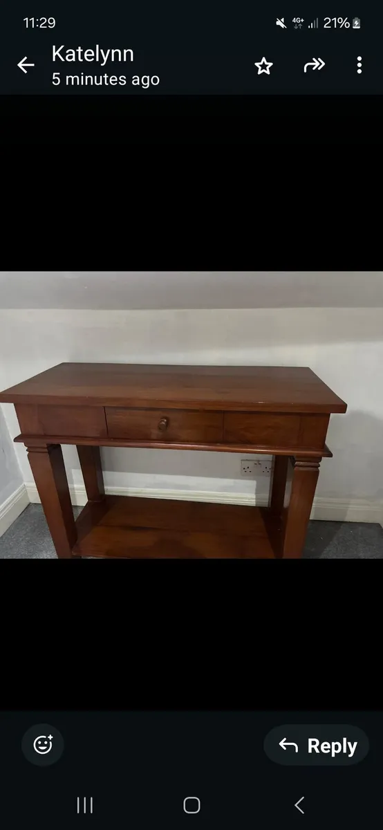 Console table - Image 1