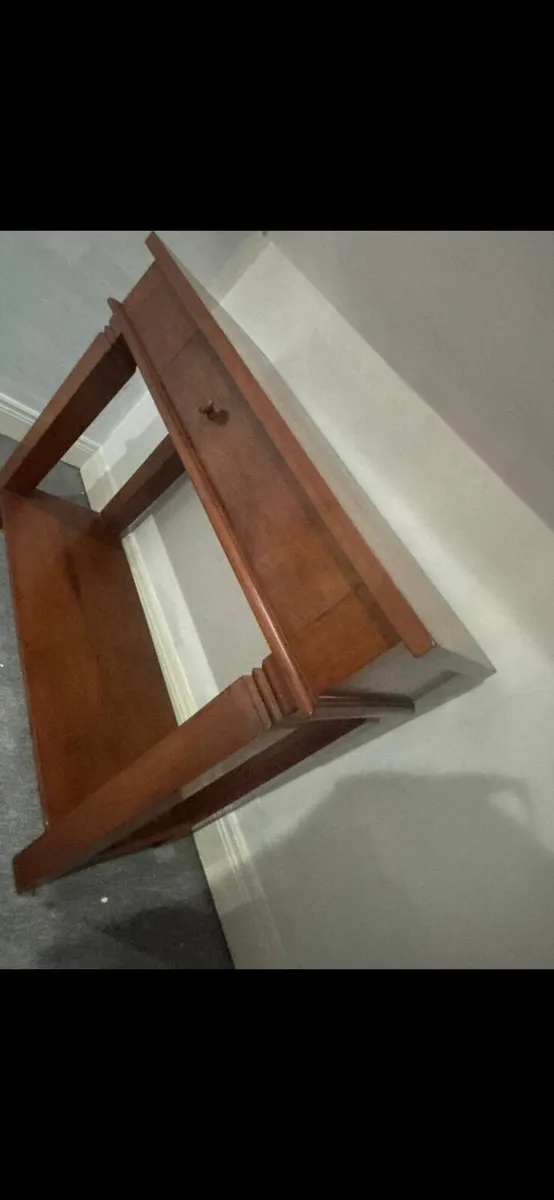 Console table - Image 4