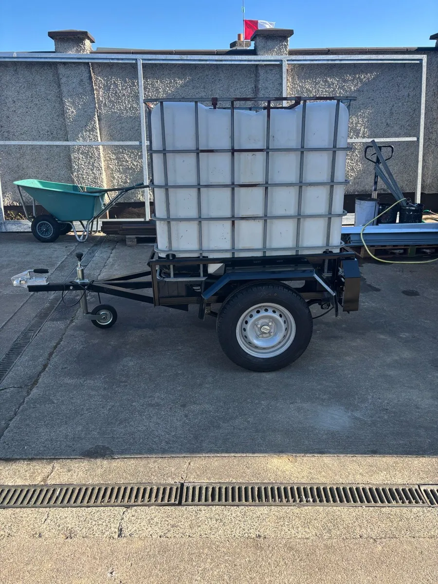 IBC trailer with drinker - Image 3