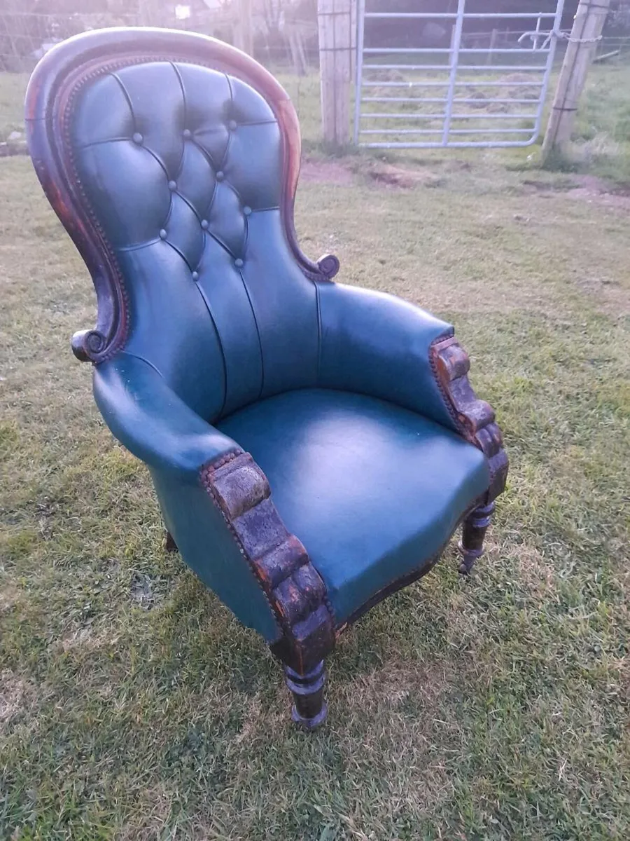 Victorian Spoonback Chair - Image 1