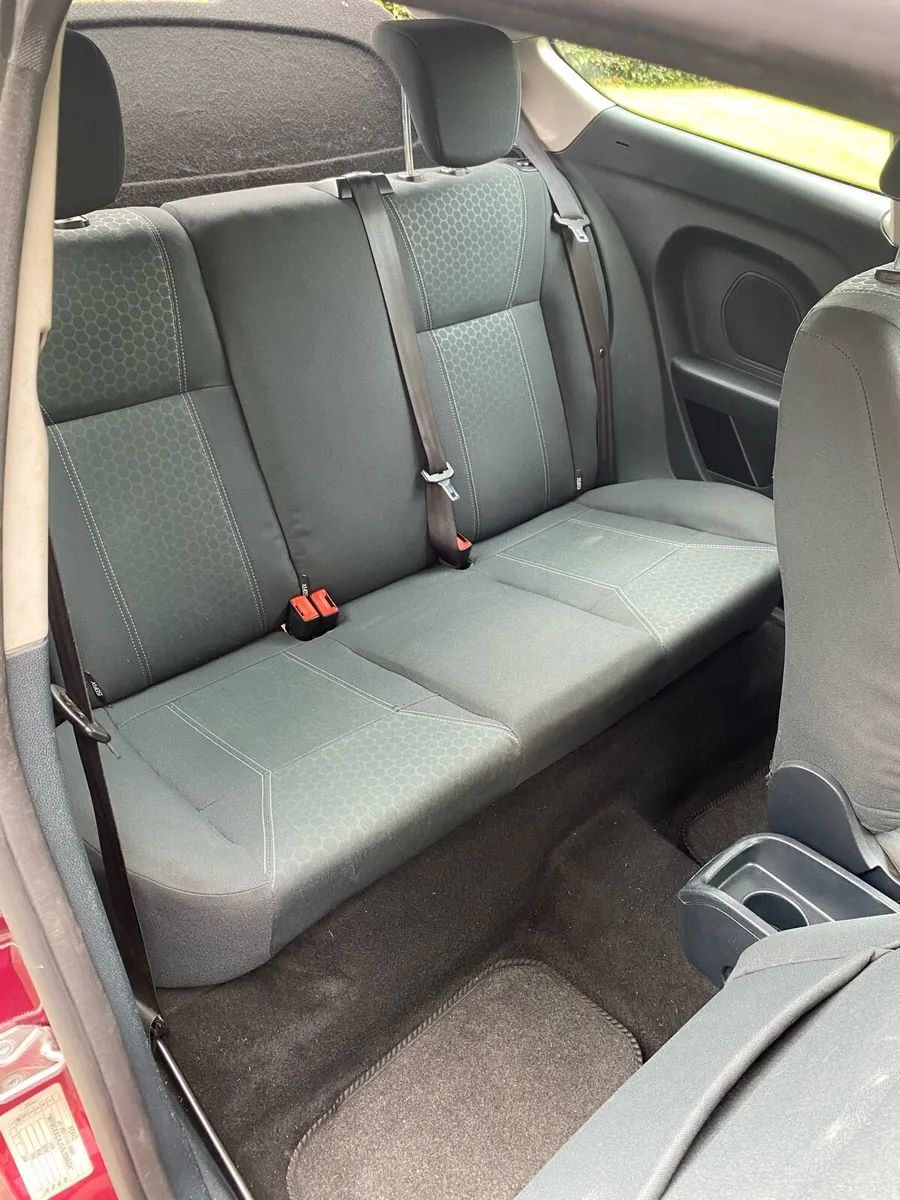 Ford Fiesta 2009 - Image 4
