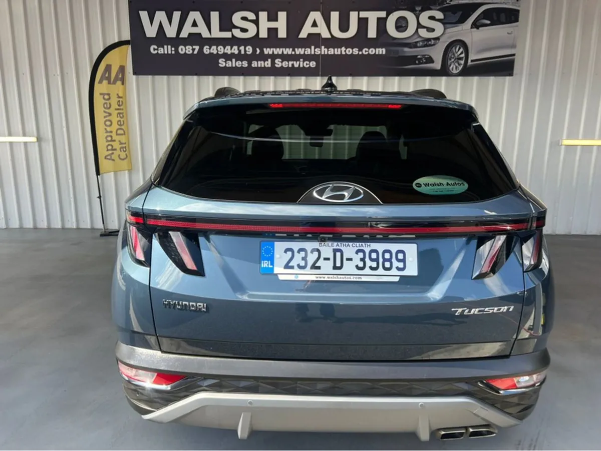 Hyundai Tucson Executive Plus 5DR - Image 3