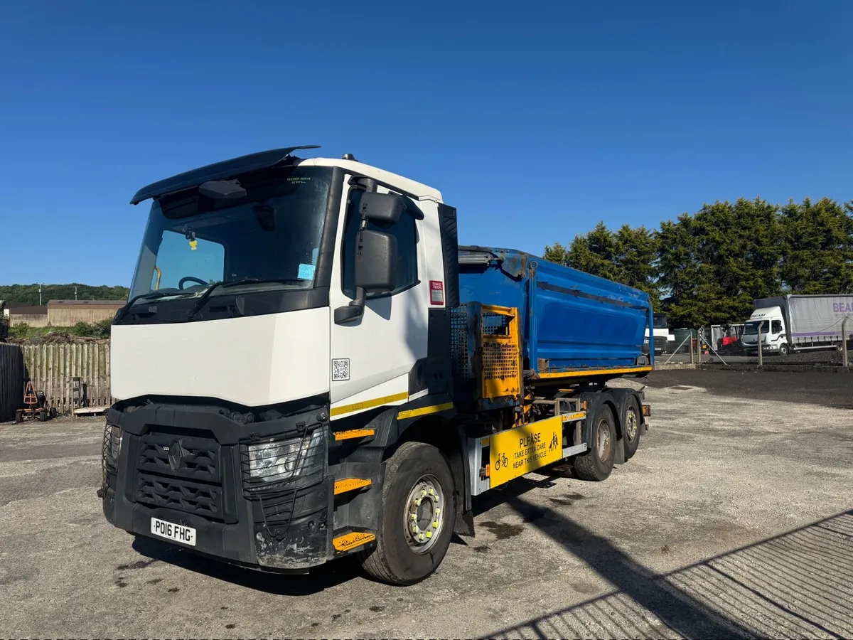 Renault Volvo C380 2016 Tipping HOTBOX - Image 1