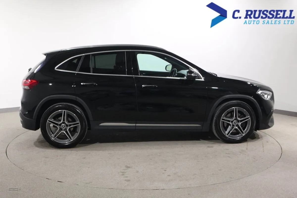 Mercedes-Benz GLA-Class Hatchback - Image 4