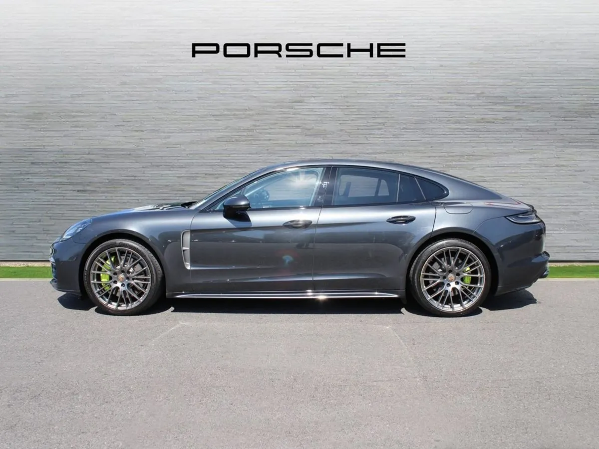 Porsche Panamera 4 E-hybrid - Image 3