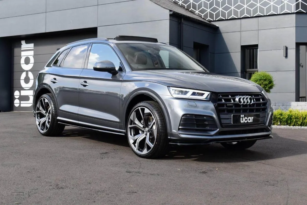 Audi Q5 2.0 TDI 40 S Line - Image 1