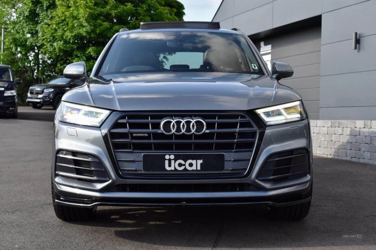 Audi Q5 2.0 TDI 40 S Line - Image 2
