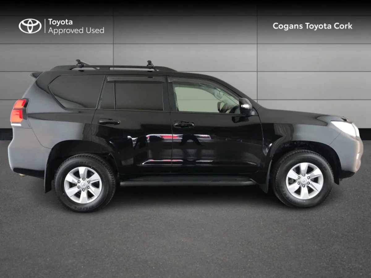Toyota Landcruiser Land Cruiser LWB Comm - Image 3