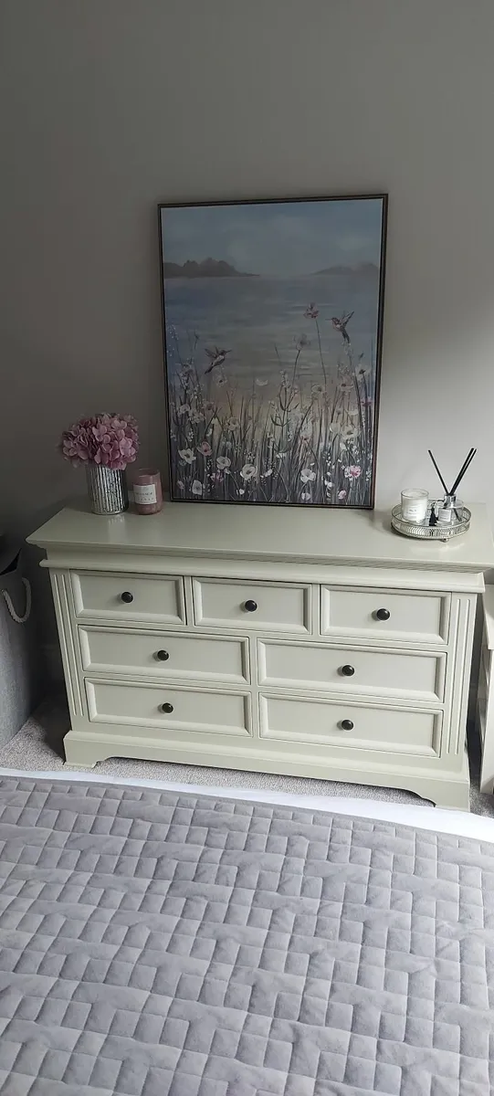 Bedroom Furniture Collection - Image 3