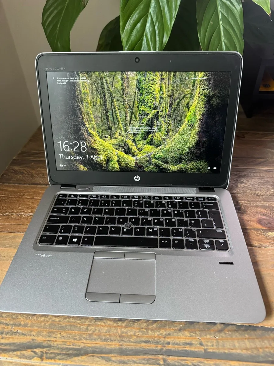 HP Elitebook Laptop - Image 1